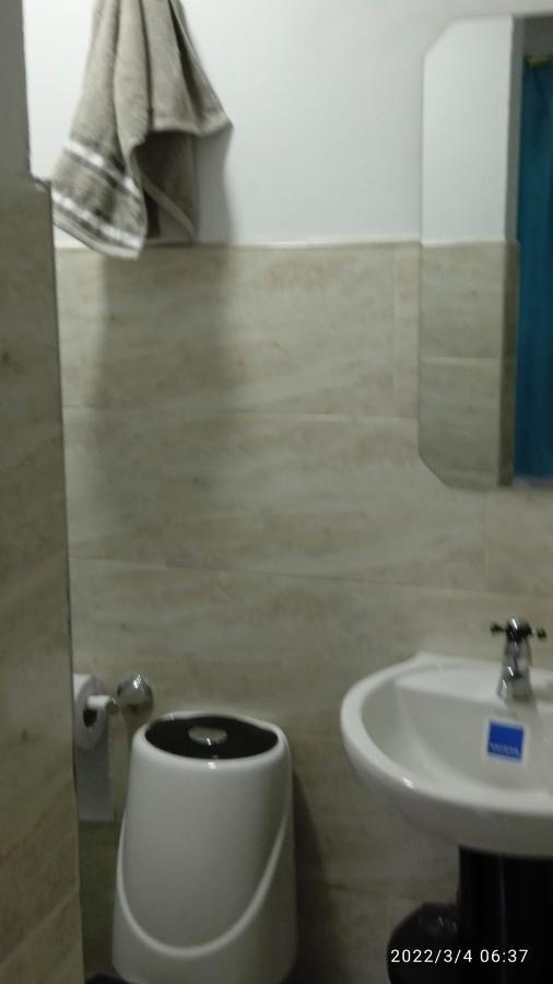 Hostal Arambulo Villavieja Exteriör bild