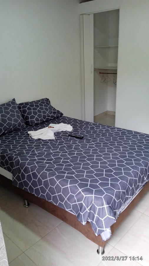 Hostal Arambulo Villavieja Exteriör bild