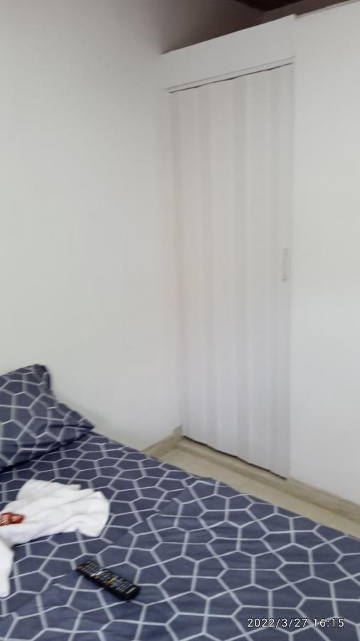 Hostal Arambulo Villavieja Exteriör bild